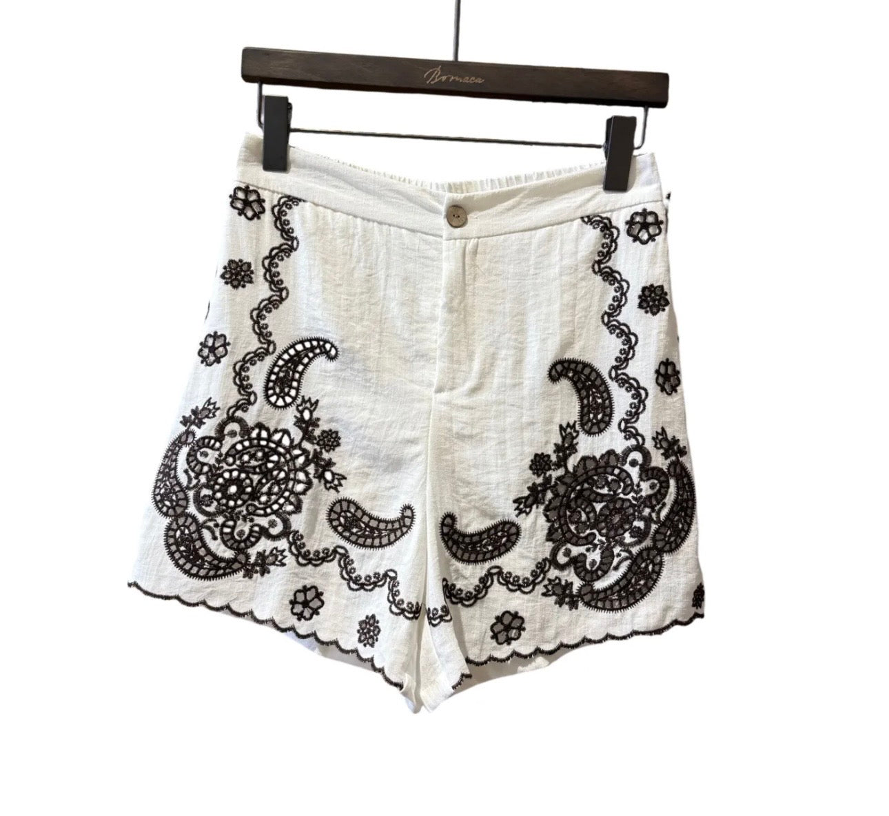 Shorts Inanna